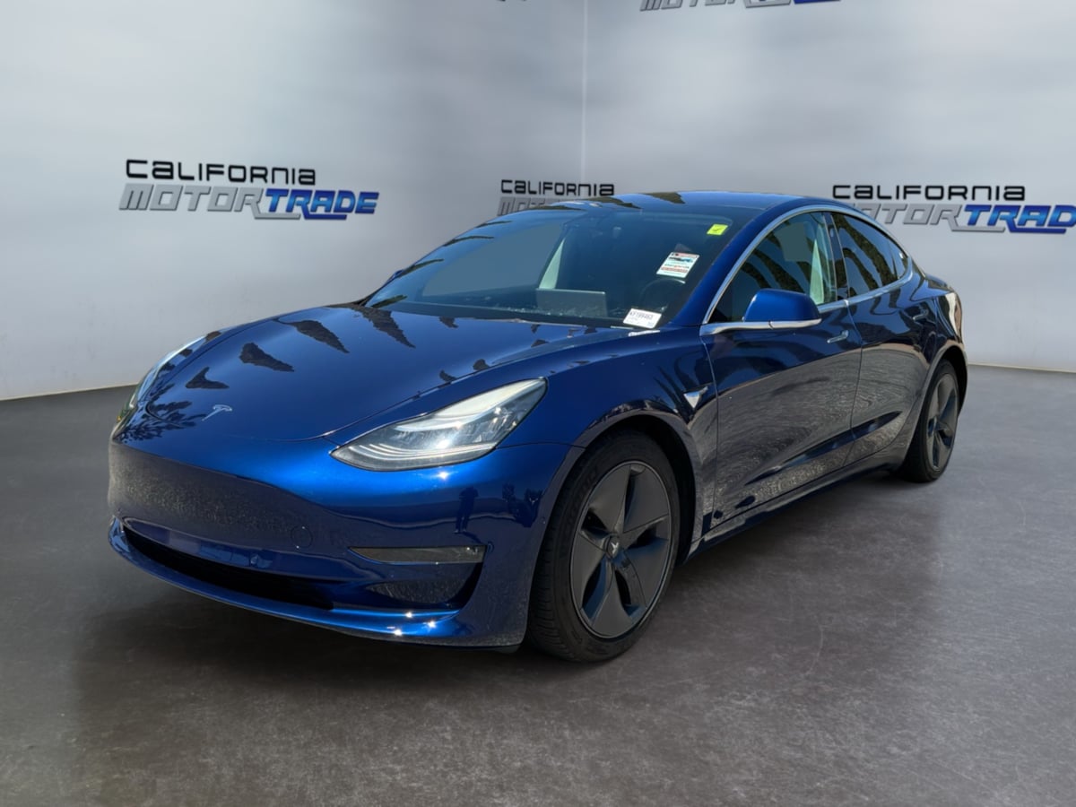 Tesla Model 3 photo 23