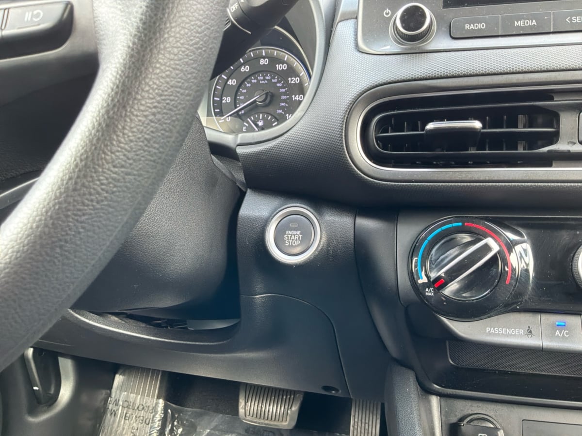 Hyundai Kona photo 17