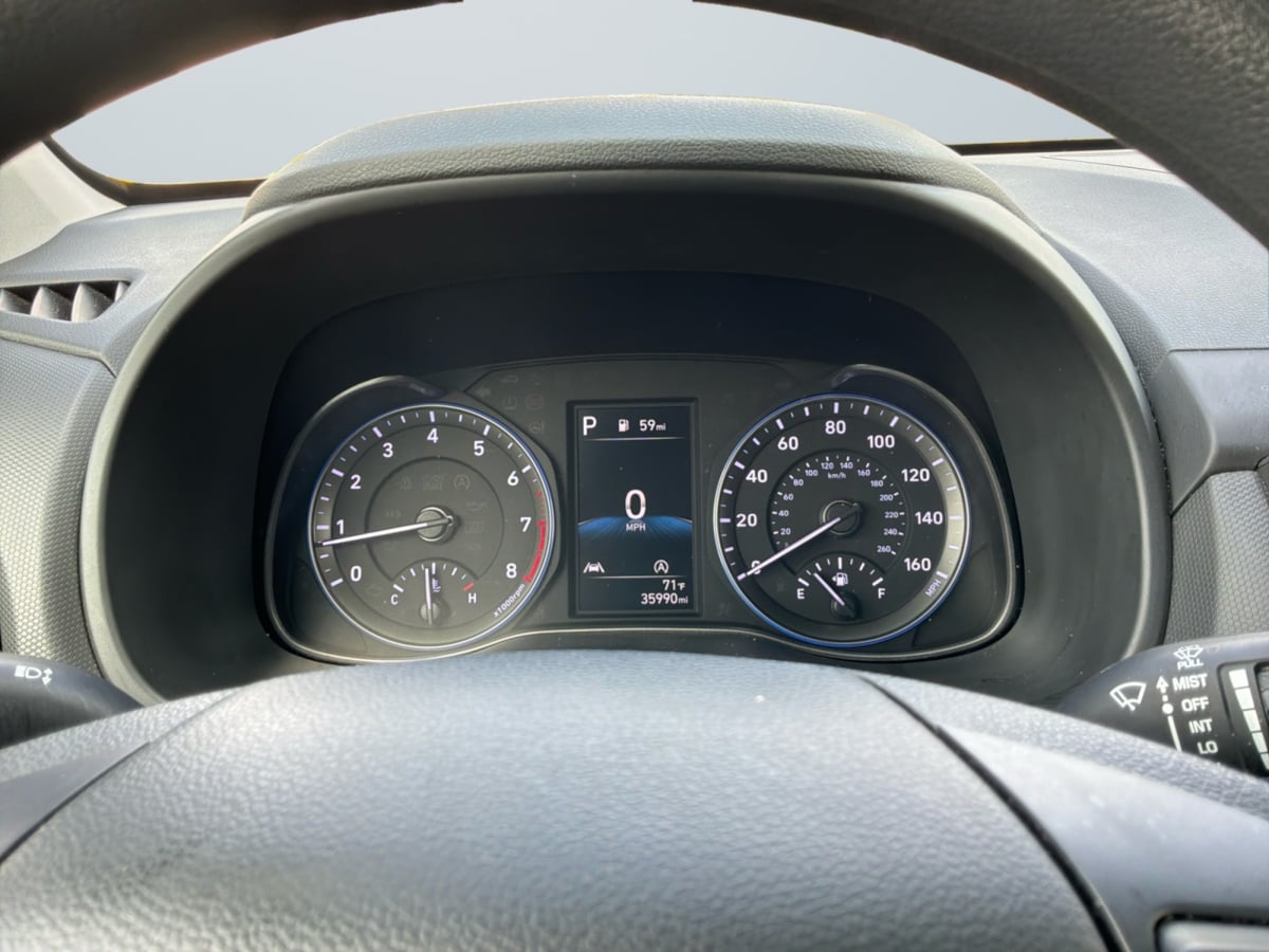 Hyundai Kona photo 12