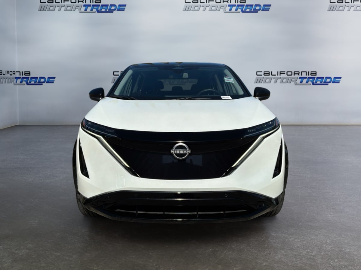 Nissan Ariya photo 2