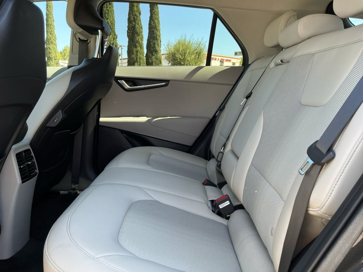 Kia Niro photo 19
