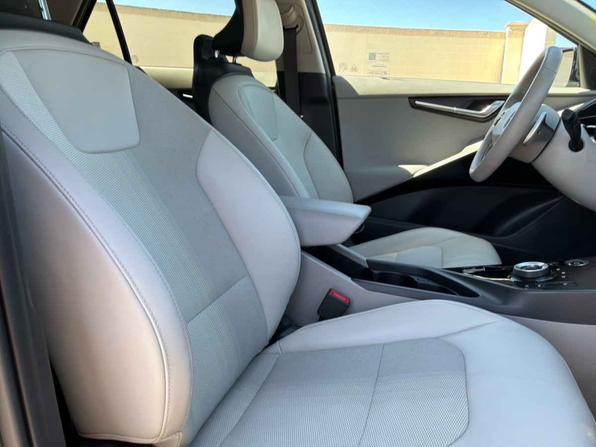 Kia Niro photo 21