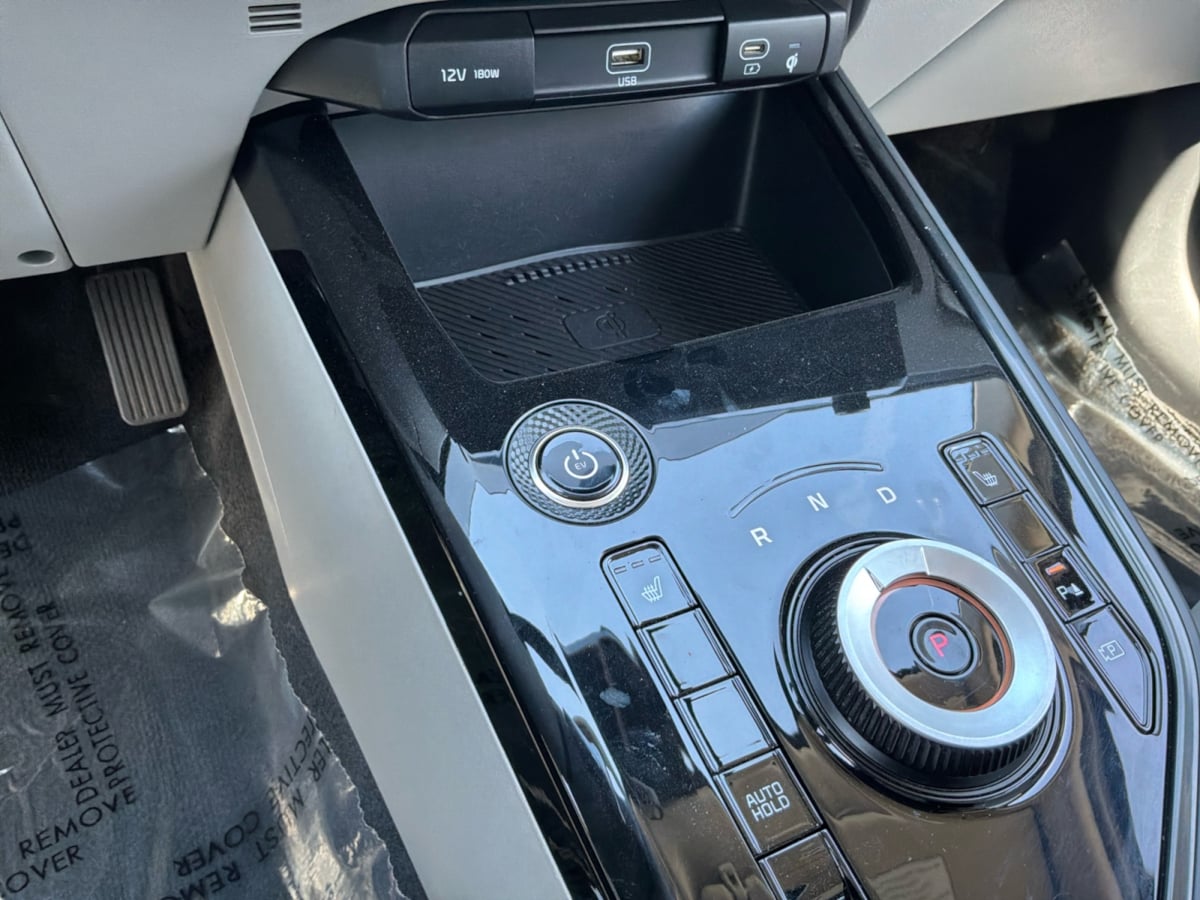 Kia Niro photo 17