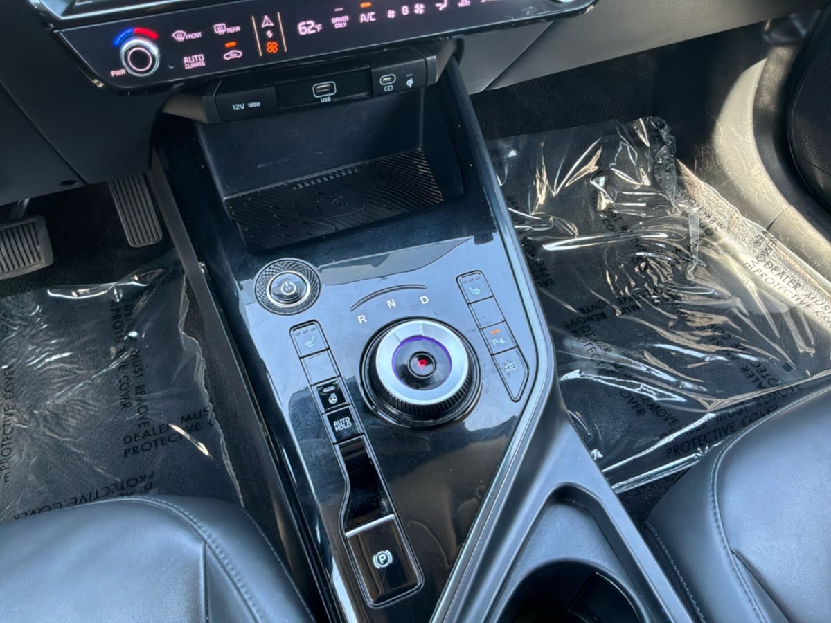 Kia Niro photo 16