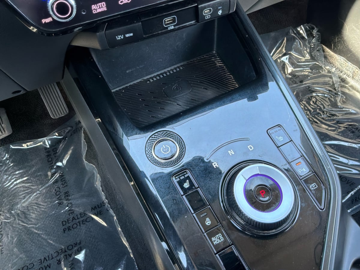 Kia Niro photo 17
