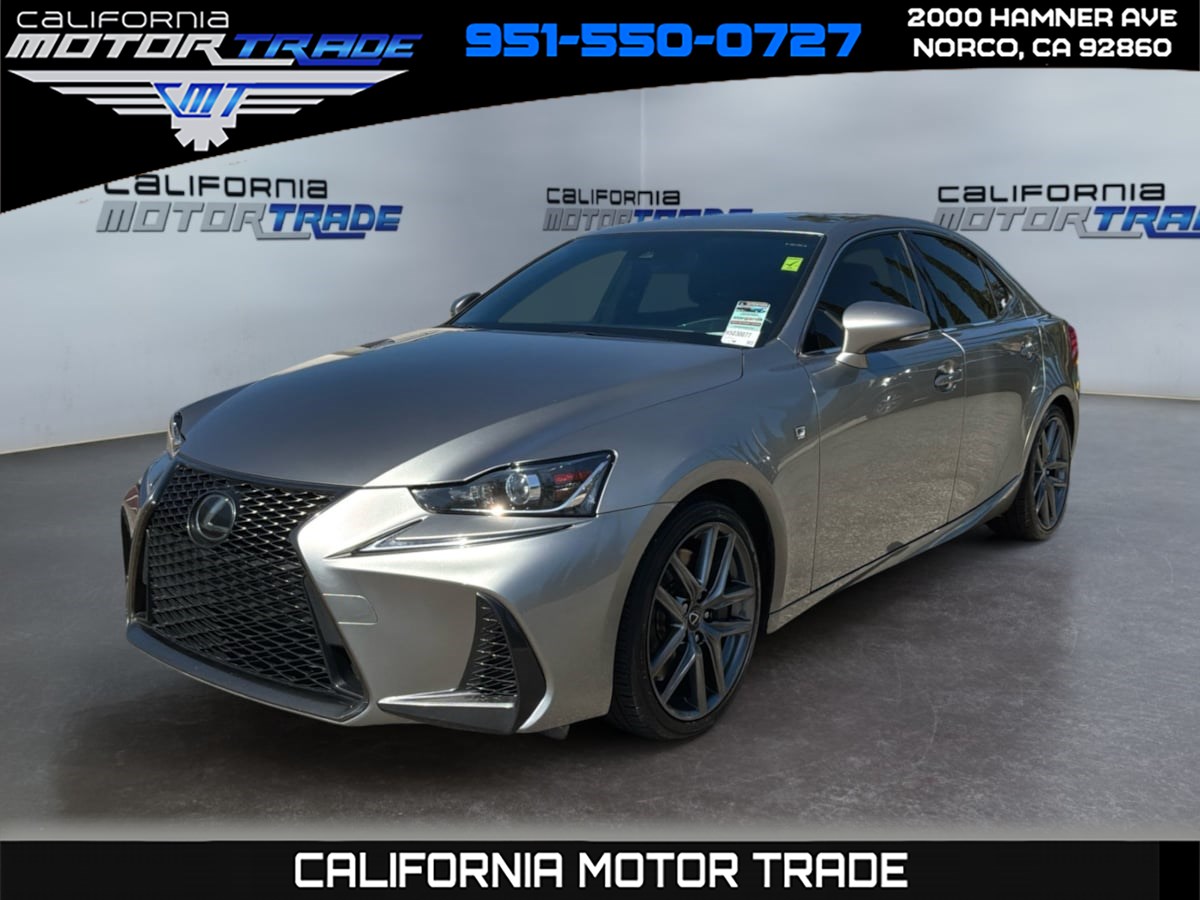 Lexus IS