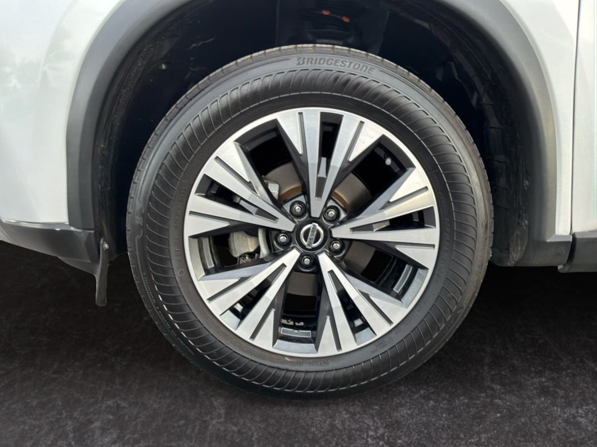 Nissan Rogue photo 9