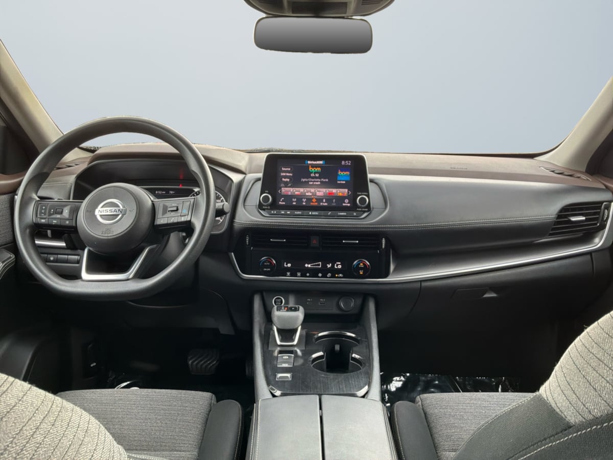 Nissan Rogue photo 10