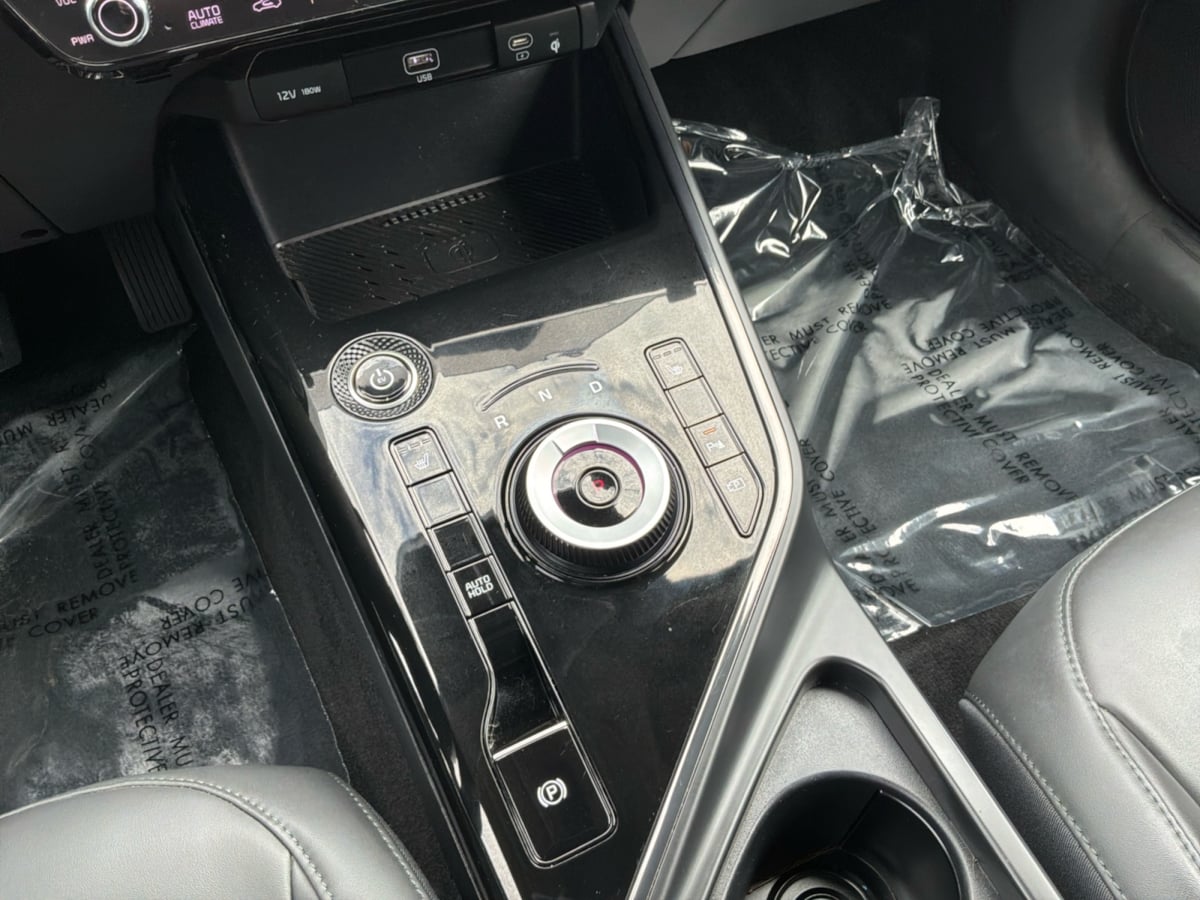 Kia Niro photo 16