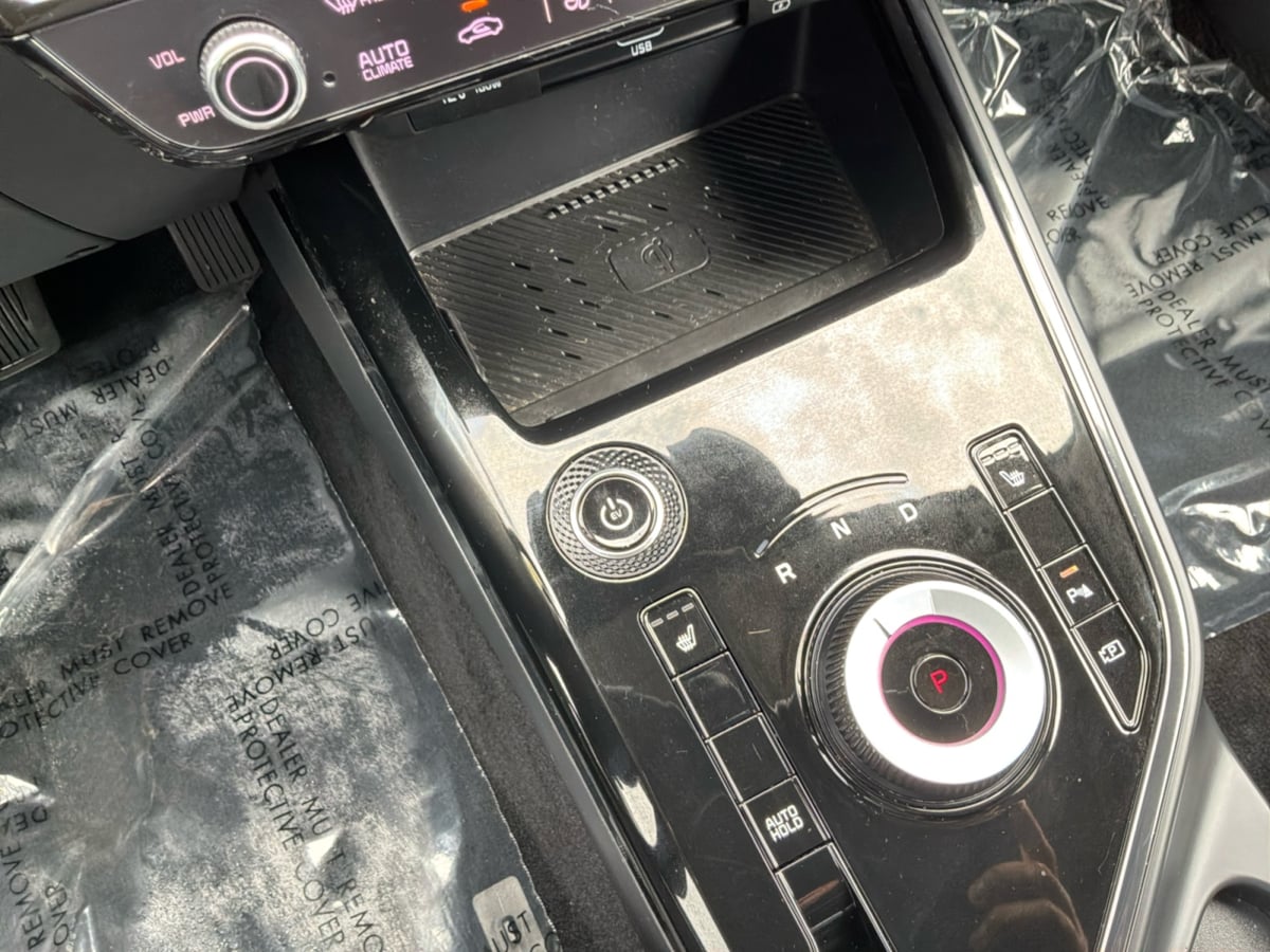Kia Niro photo 17