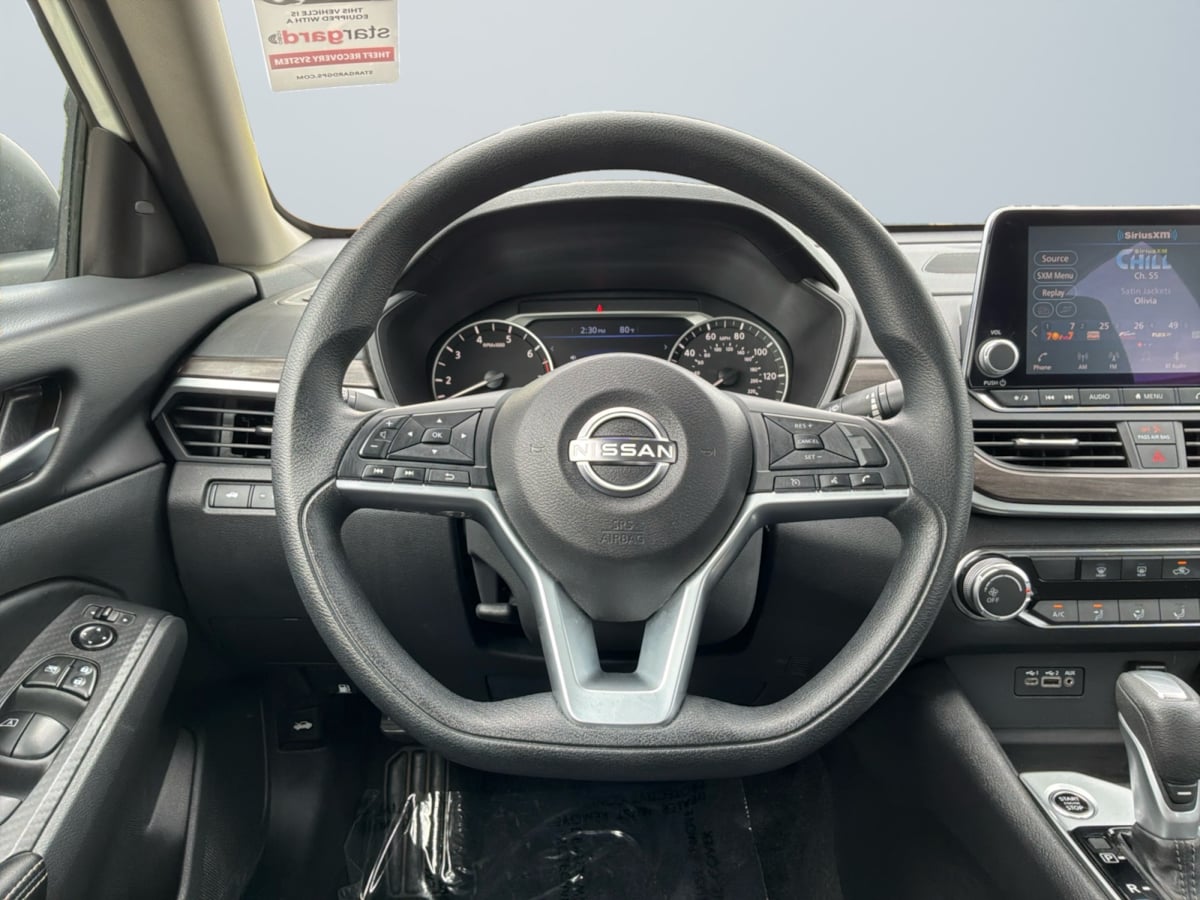 2025 Nissan Altima SV - Photo 11