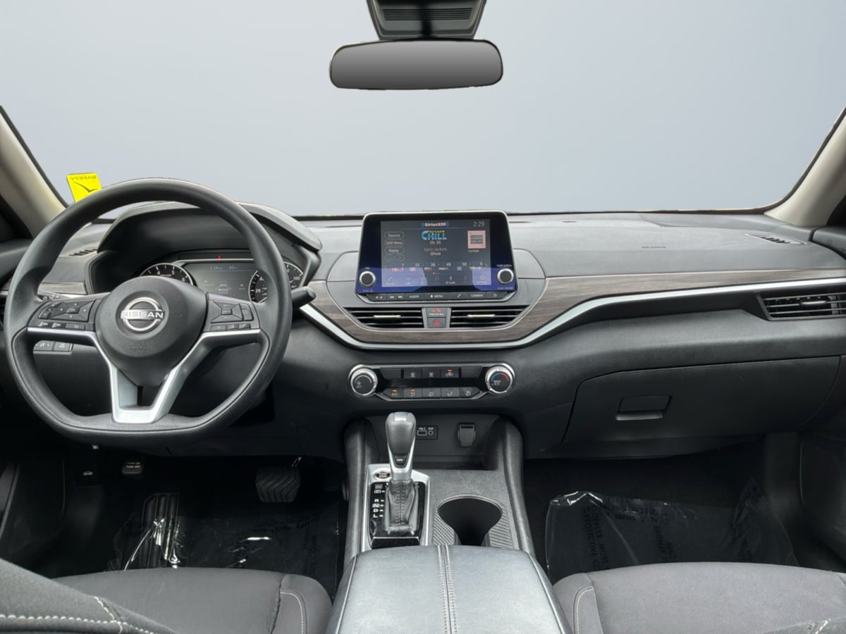 2025 Nissan Altima SV - Photo 10