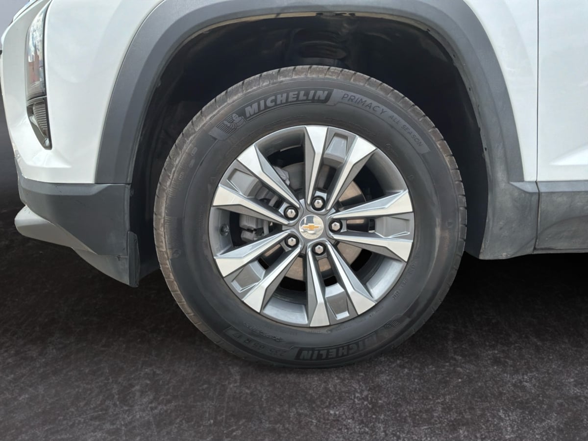 Chevrolet Equinox photo 9