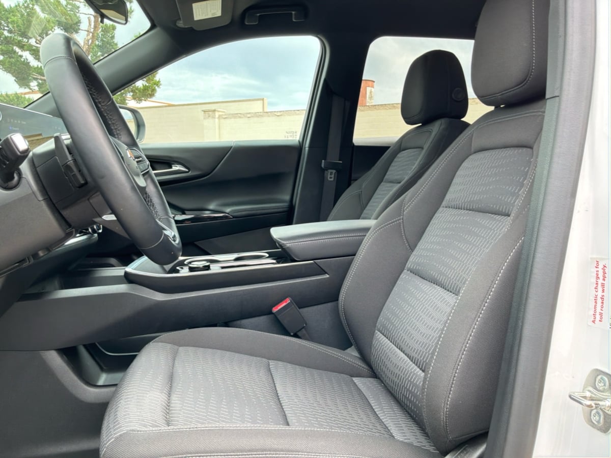 Chevrolet Equinox photo 18