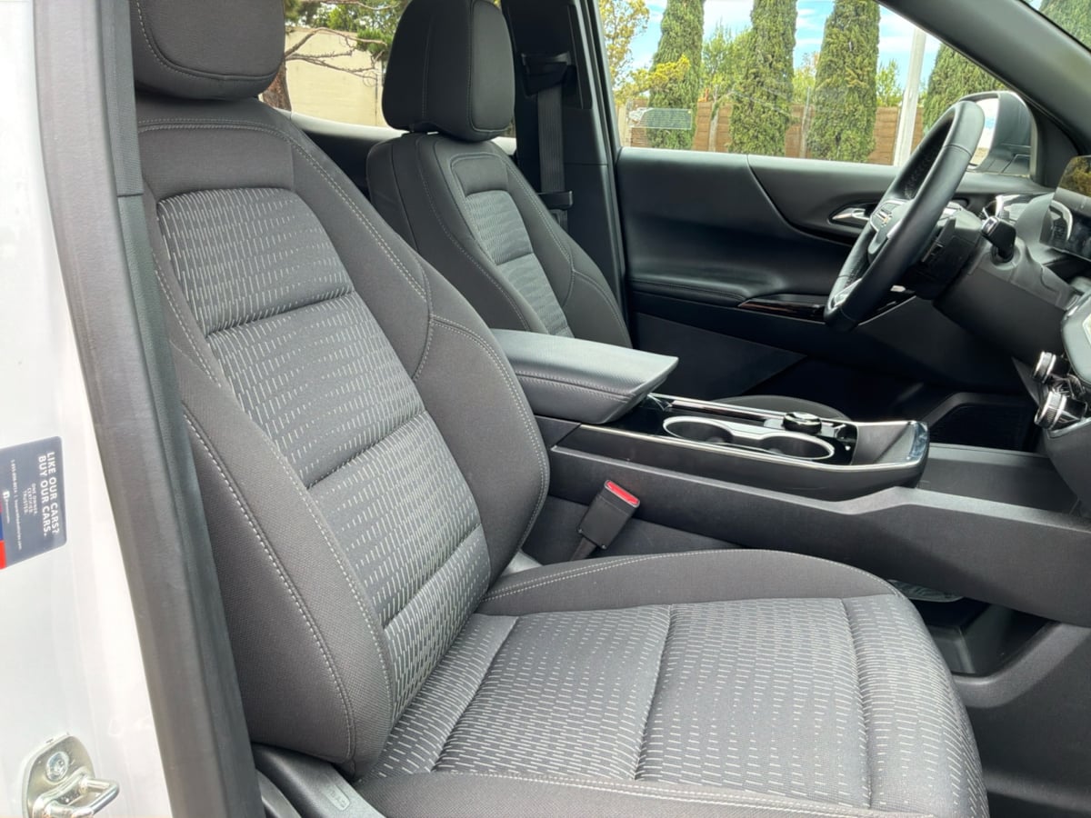 Chevrolet Equinox photo 21