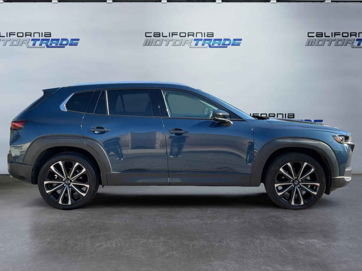 Mazda CX-50 photo 4