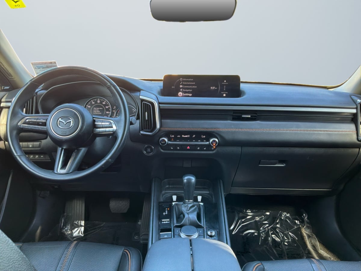 Mazda CX-50 photo 10