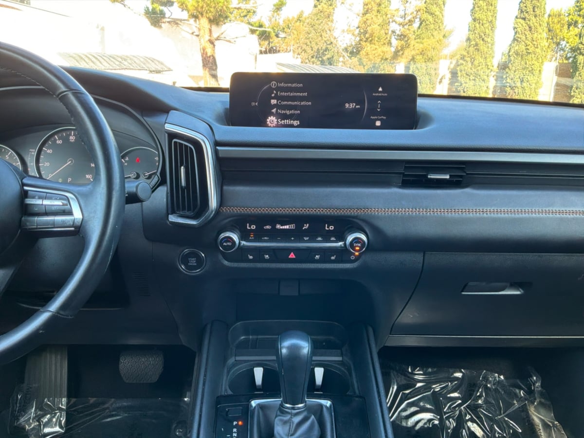 Mazda CX-50 photo 15