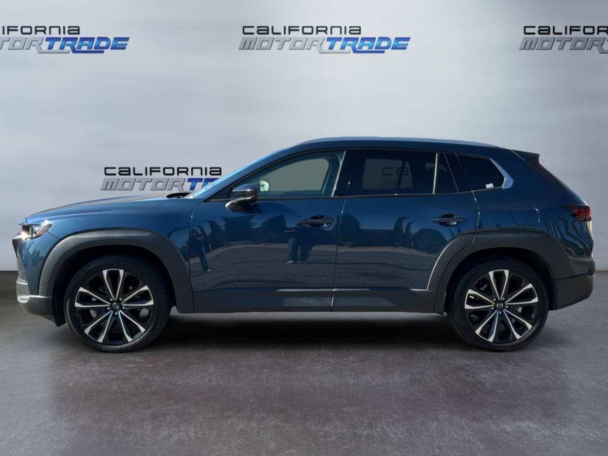 Mazda CX-50 photo 8