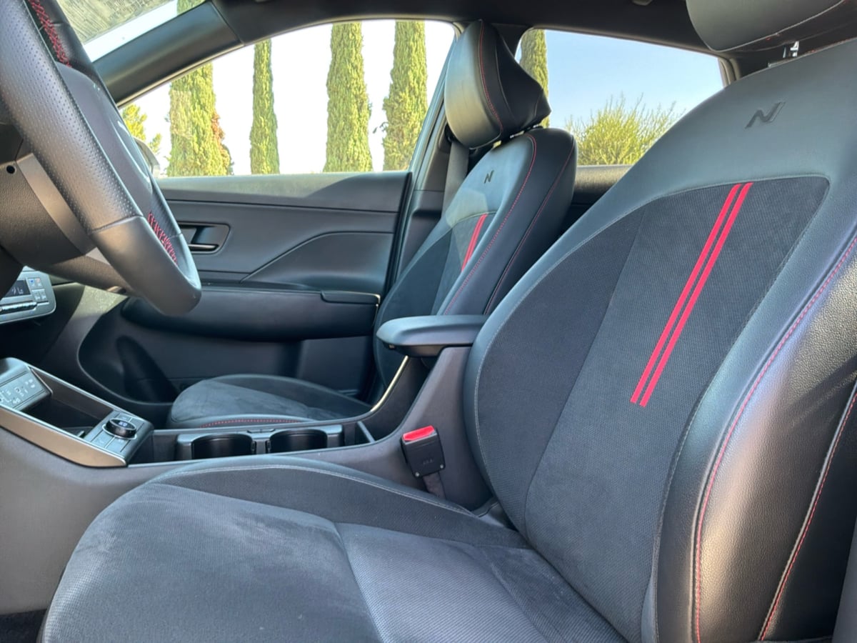 Hyundai Kona photo 18