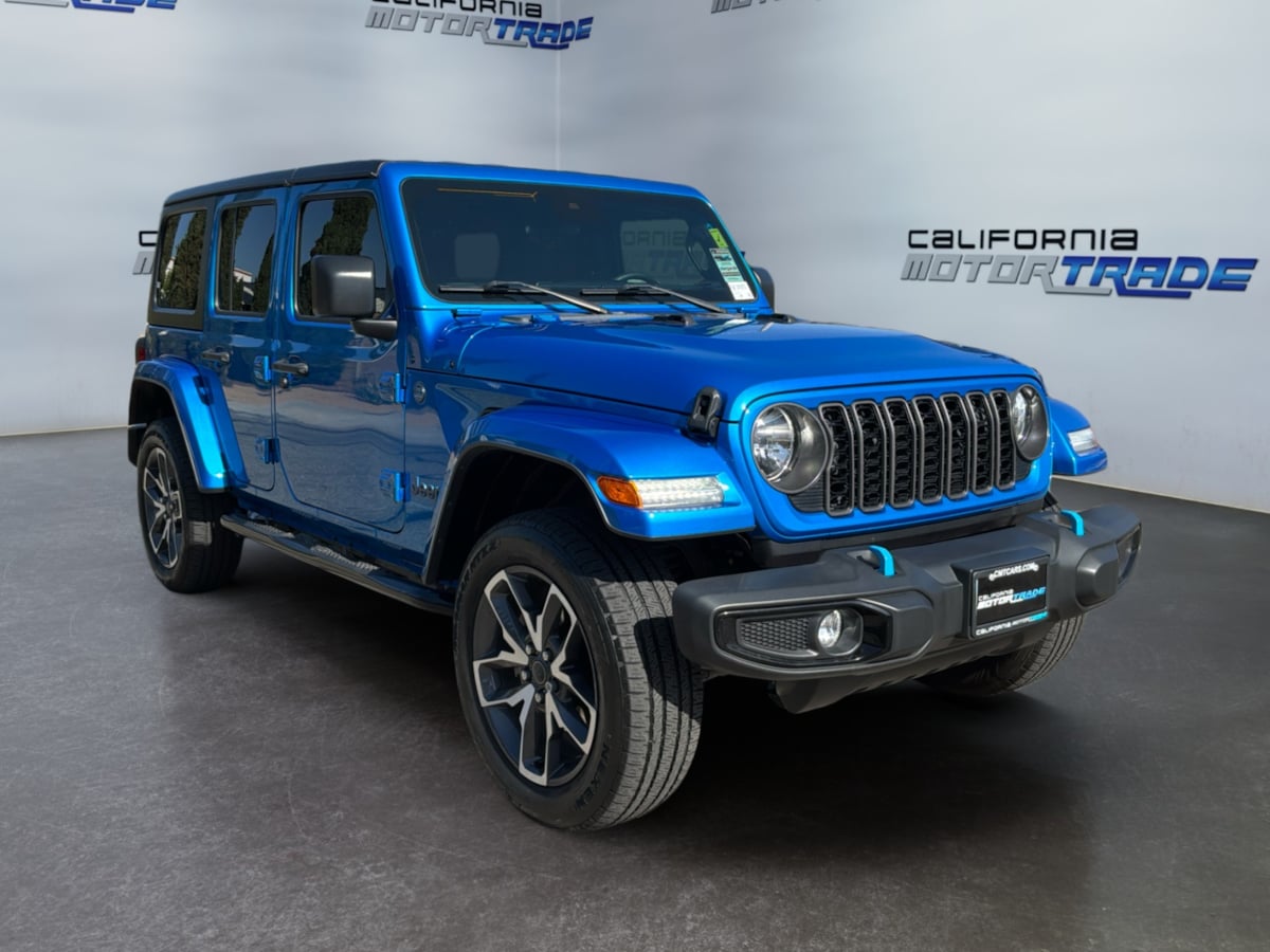 Jeep Wrangler photo 3