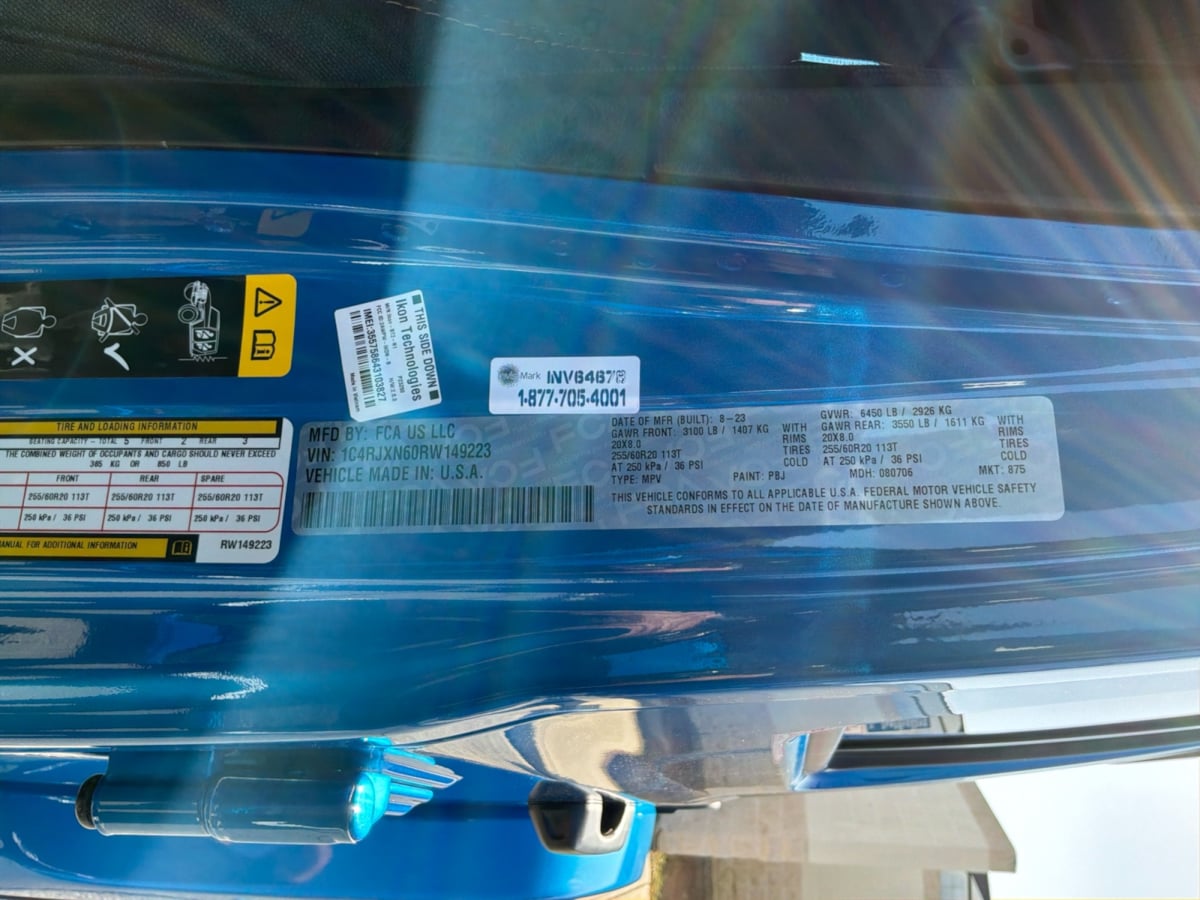 Jeep Wrangler photo 23