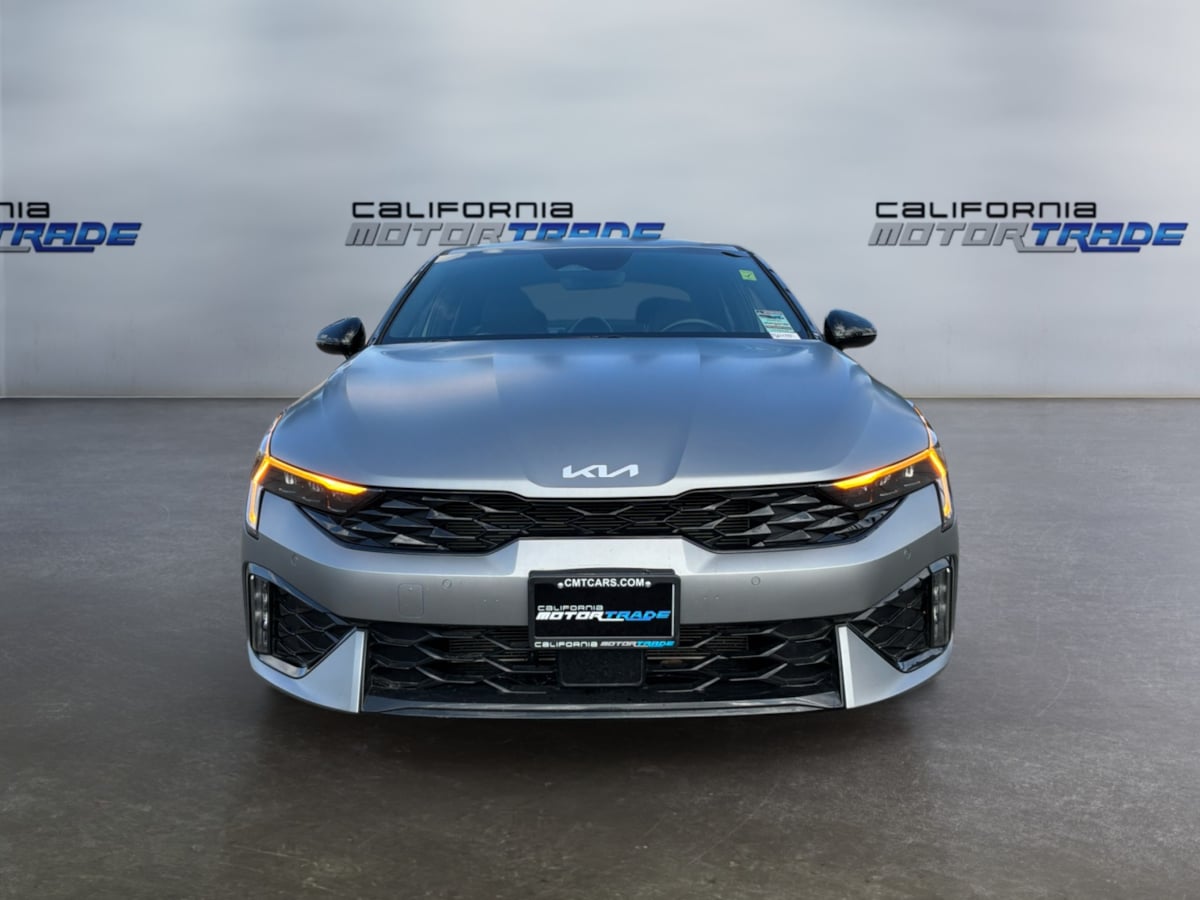 Kia K5 photo 2