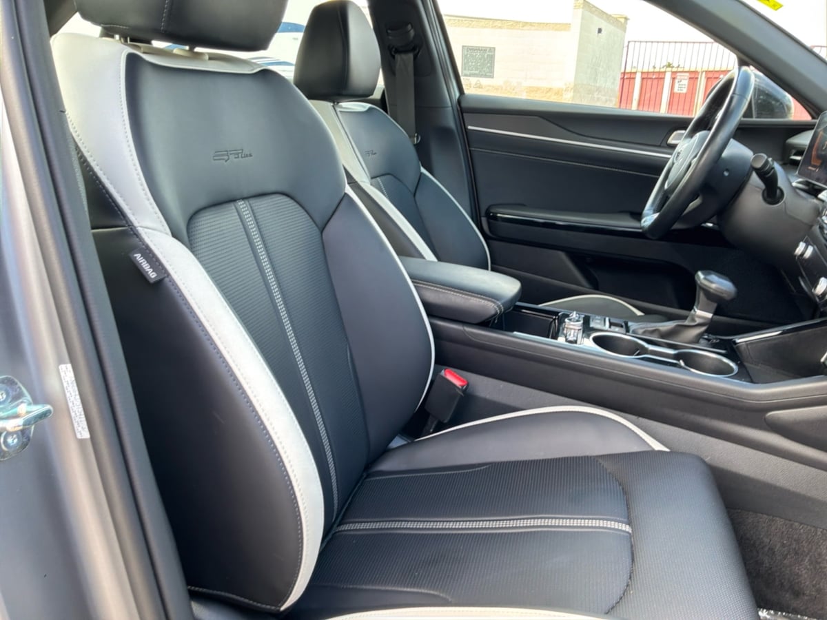 Kia K5 photo 21