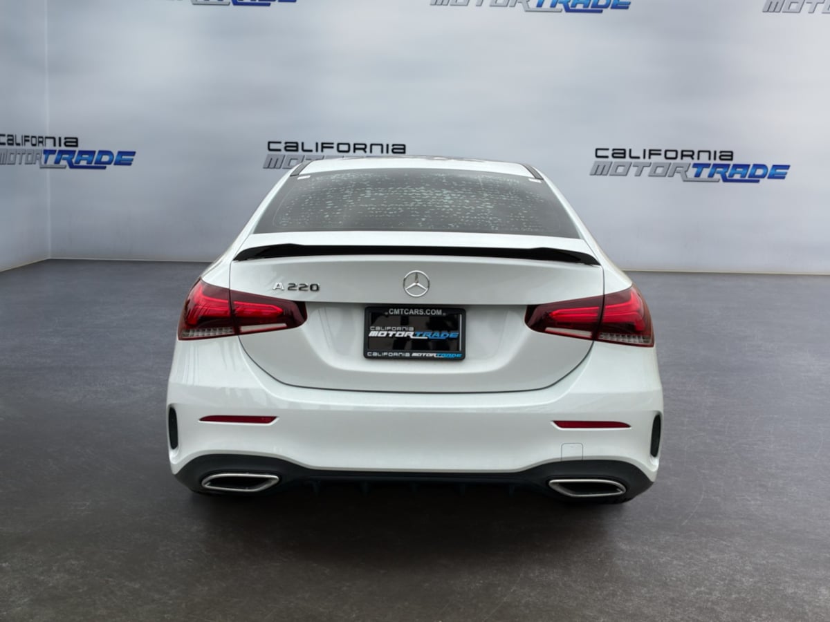 Mercedes-Benz A 220 photo 6