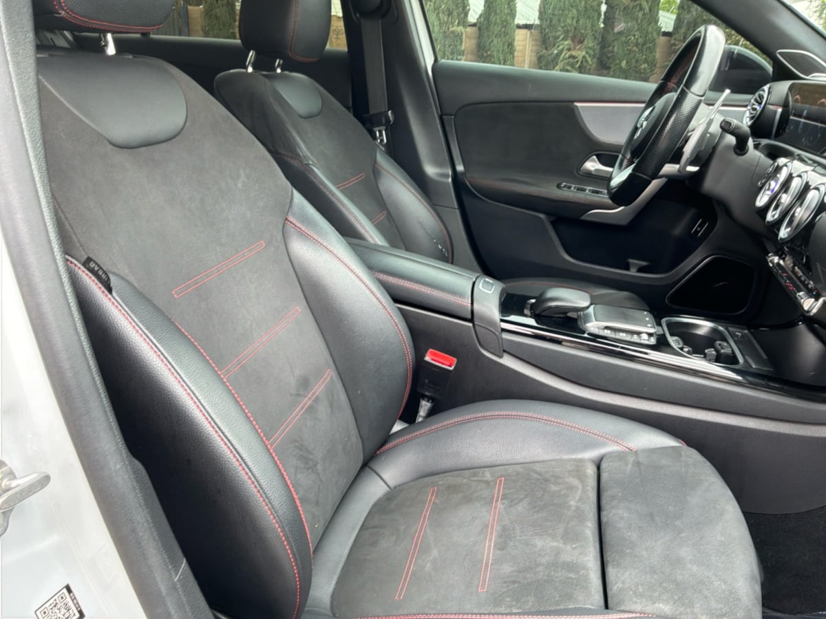 Mercedes-Benz A 220 photo 22