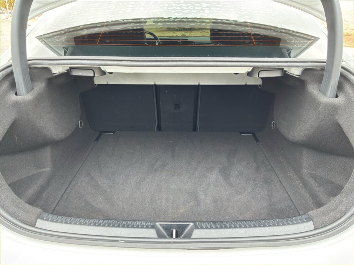 Mercedes-Benz A 220 photo 23
