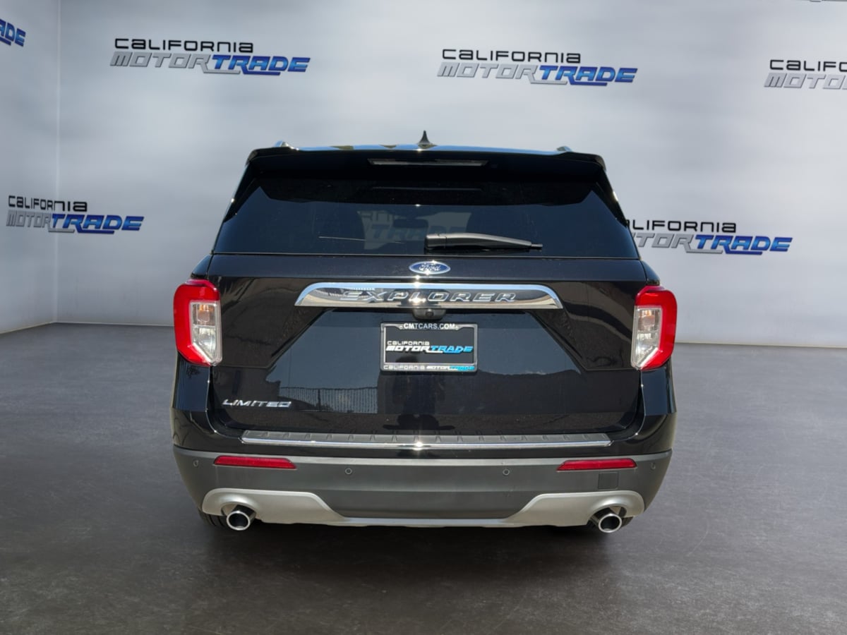 Ford Explorer photo 6
