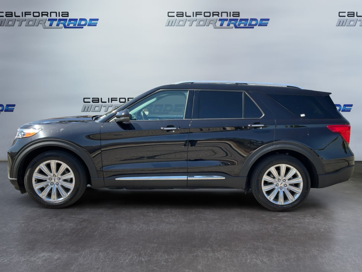 Ford Explorer photo 8