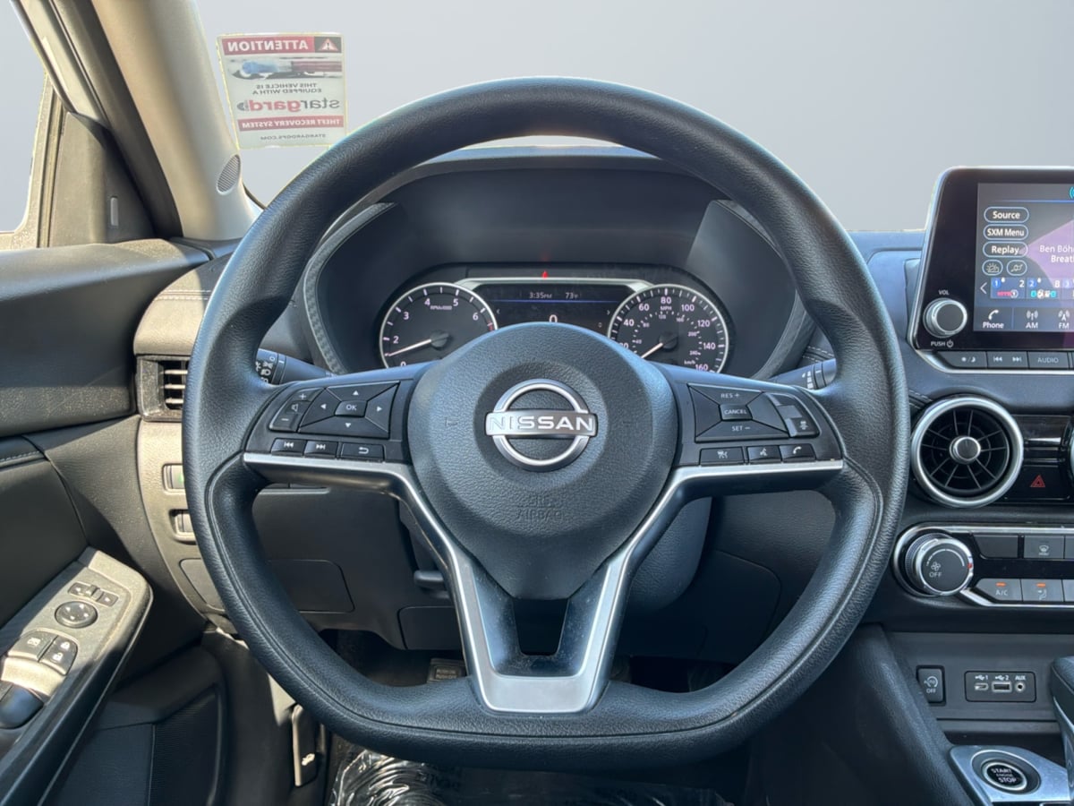 Nissan Sentra photo 11