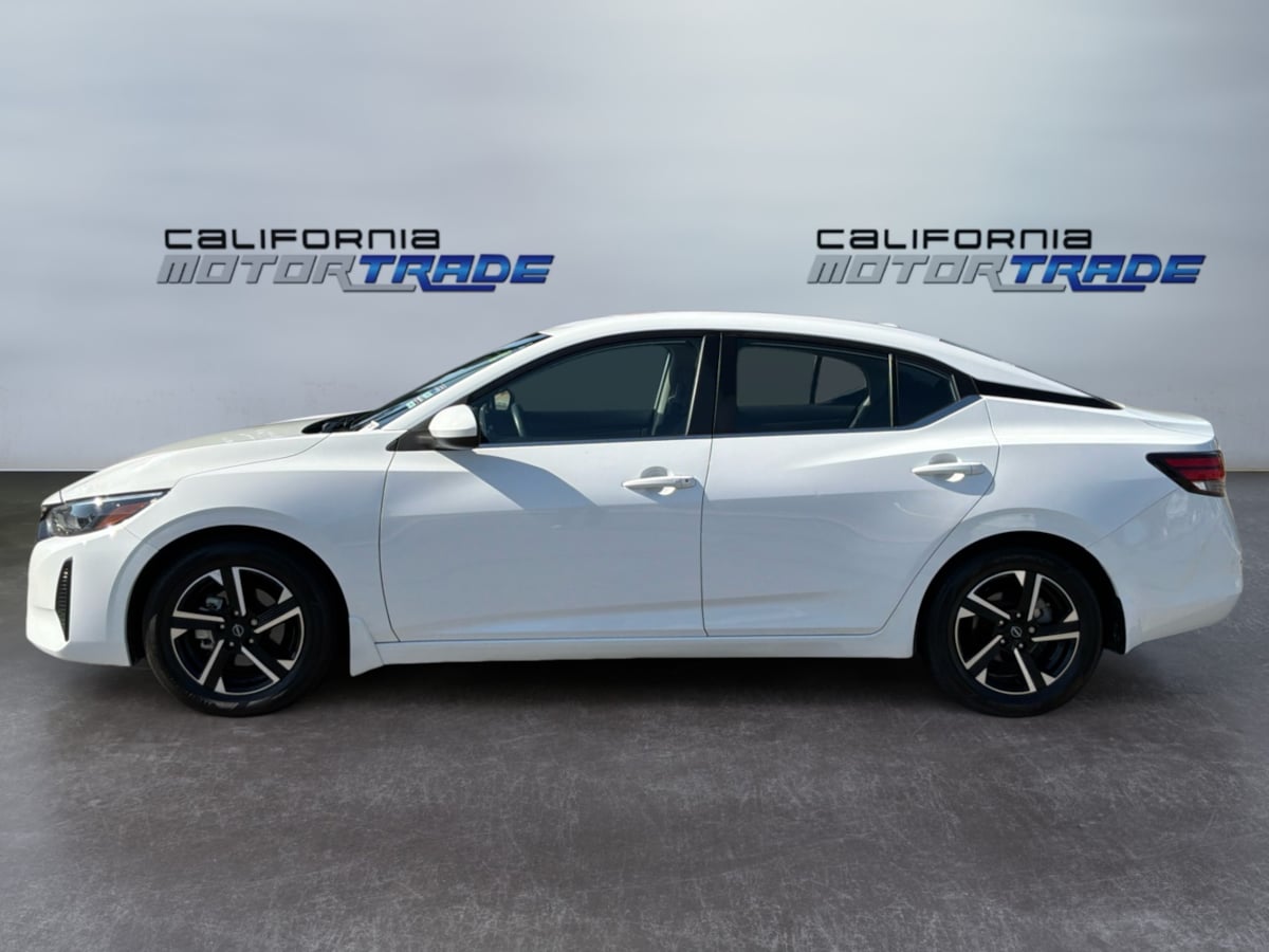 Nissan Sentra photo 8