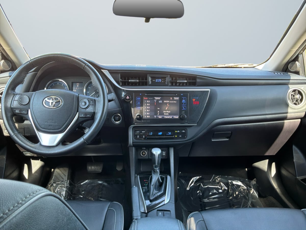 Toyota Corolla photo 10