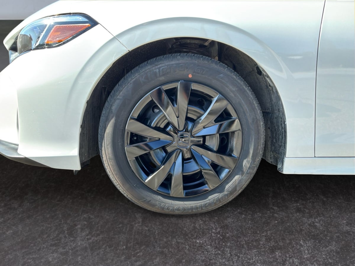 Honda Civic photo 9