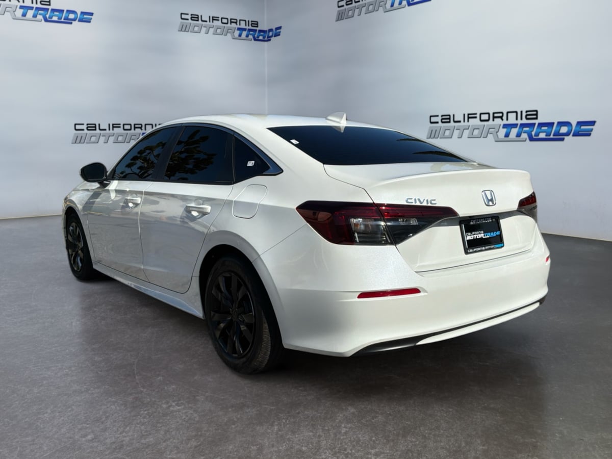 Honda Civic photo 7