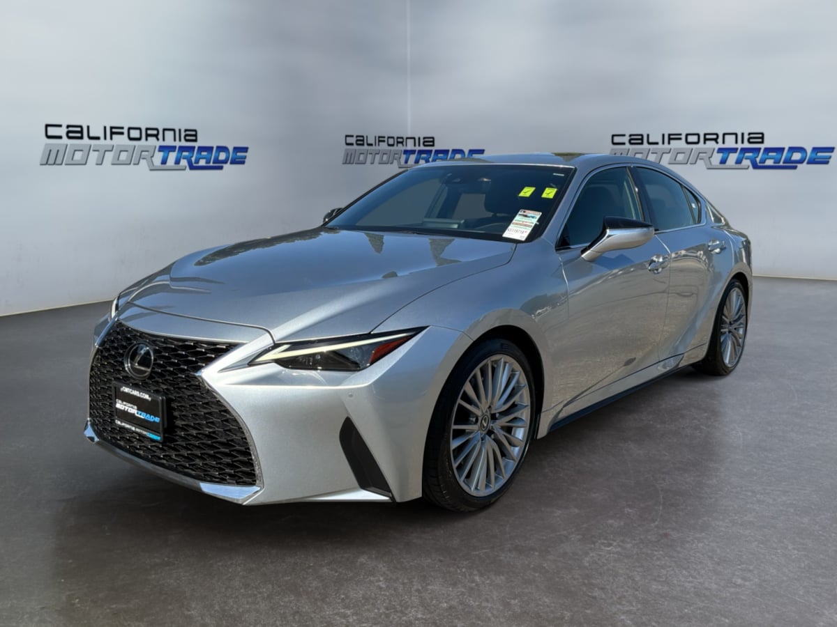 Lexus IS photo 25