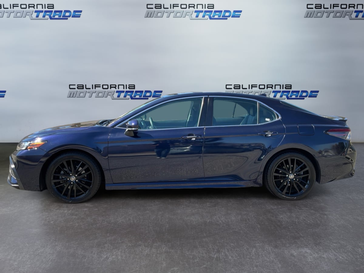 Toyota Camry photo 8