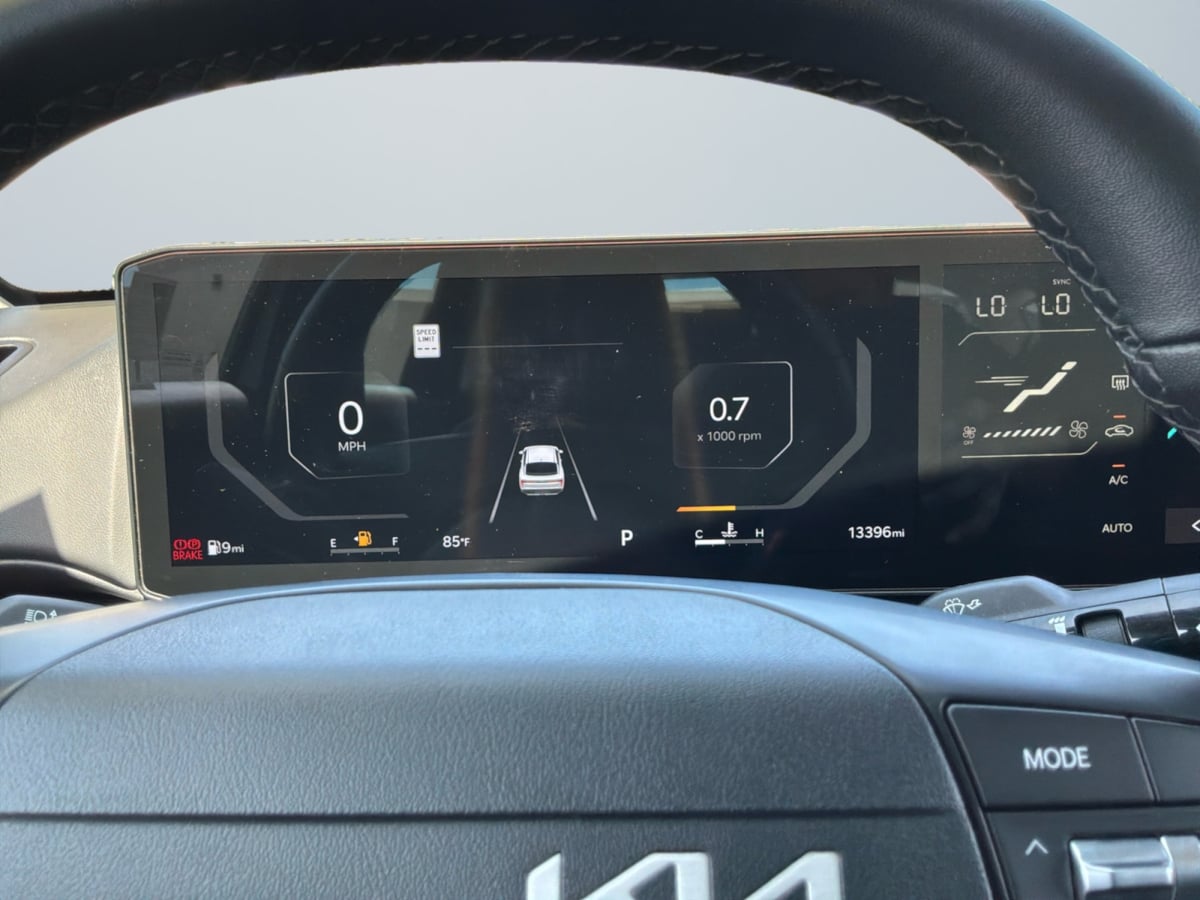 Kia K4 photo 12