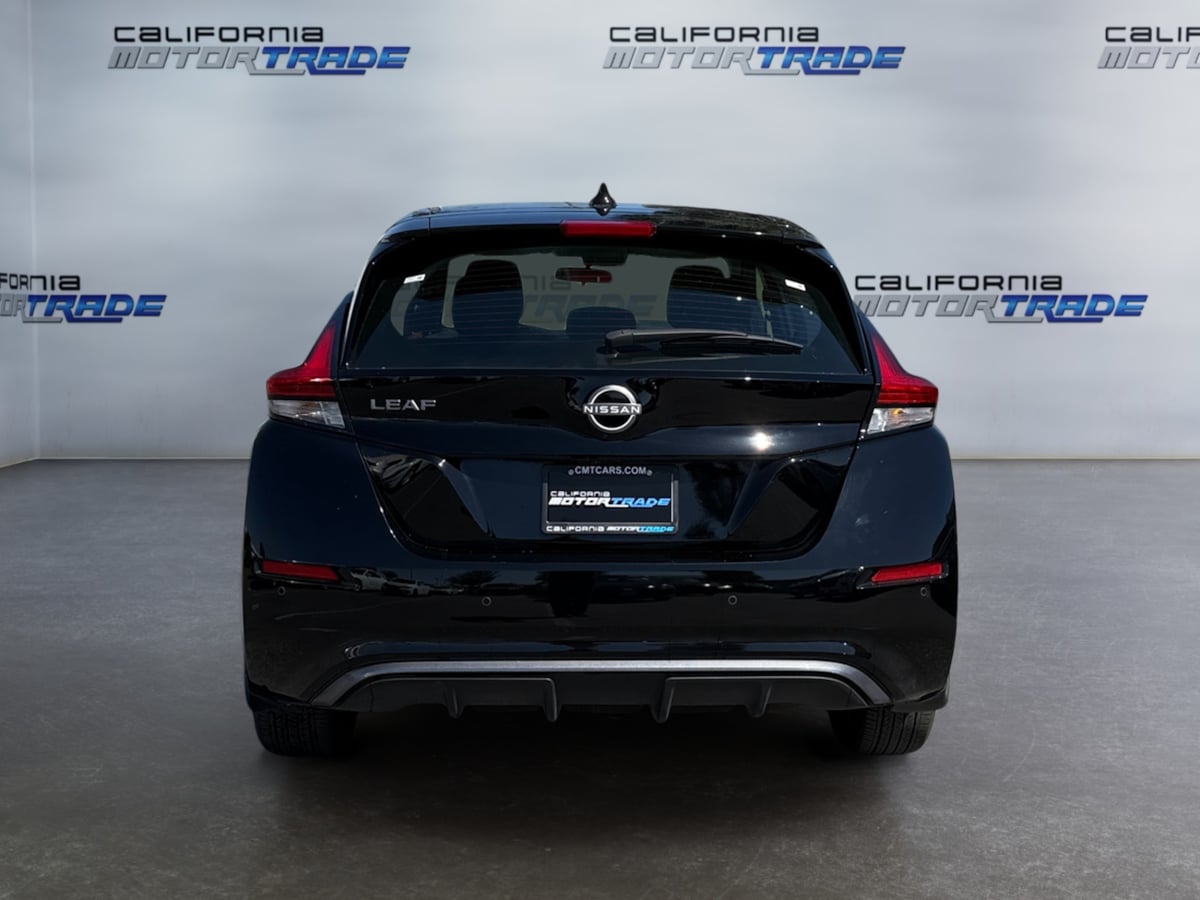 Nissan Leaf photo 6