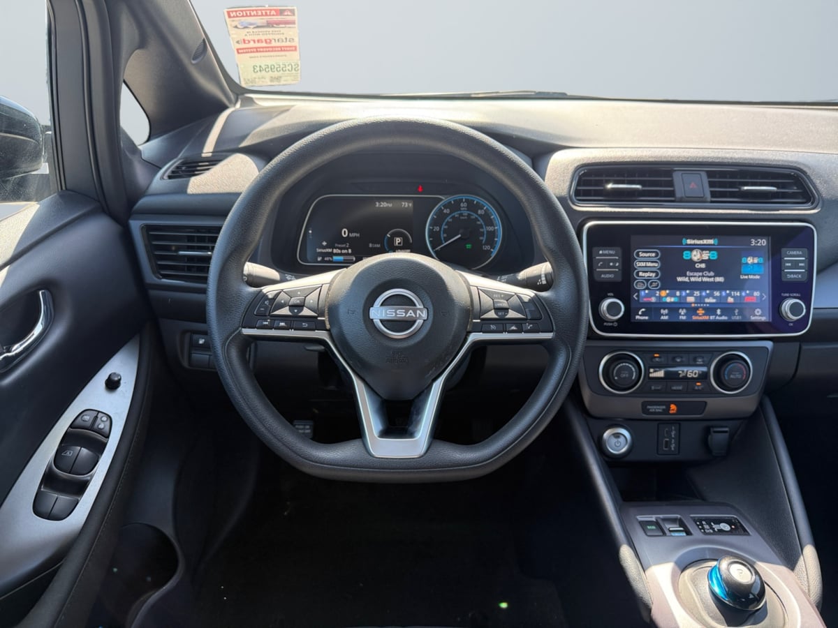 Nissan Leaf photo 10