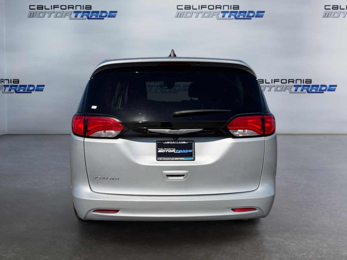 Chrysler Voyager photo 6