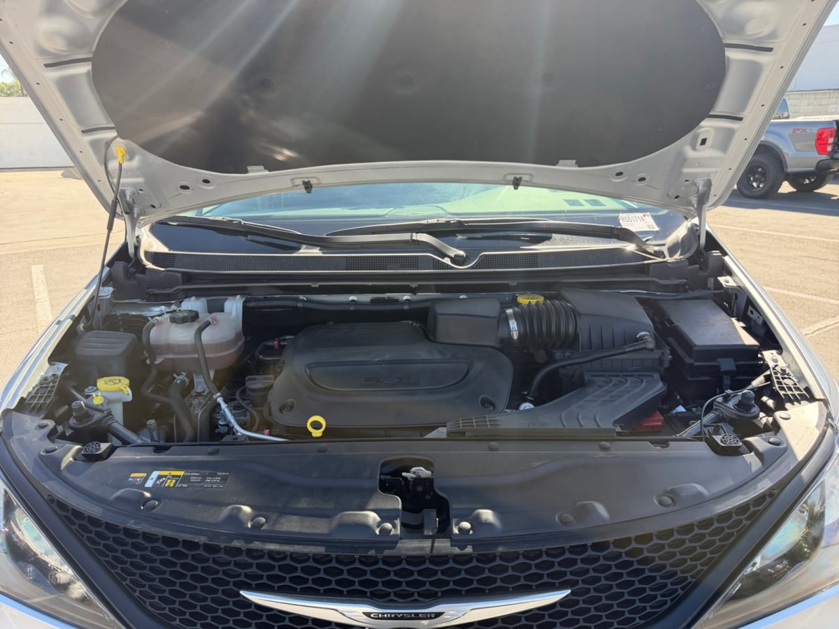 Chrysler Voyager photo 21