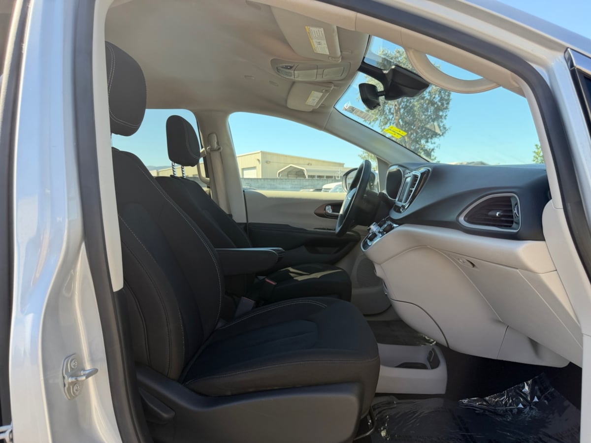 Chrysler Voyager photo 20