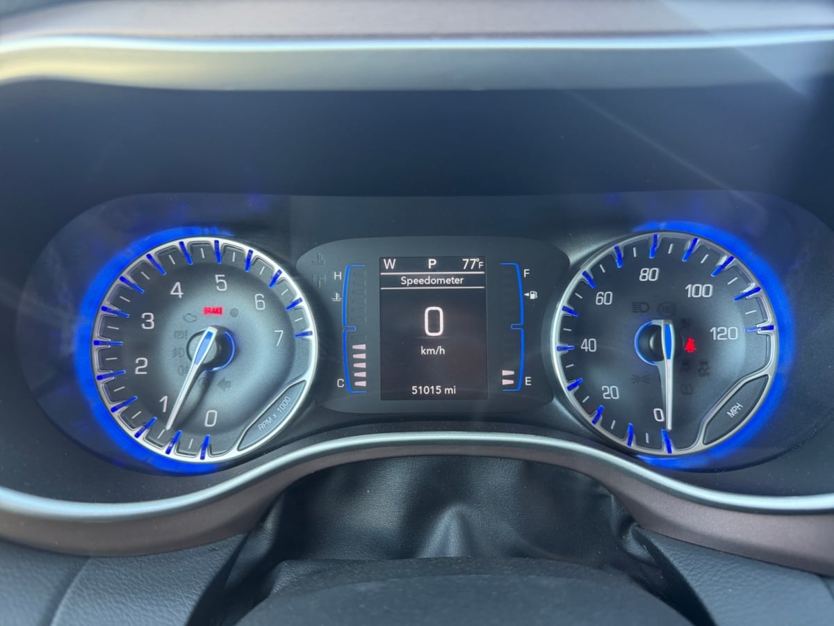 Chrysler Voyager photo 12