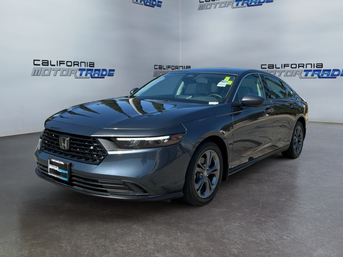 Honda Accord photo 25