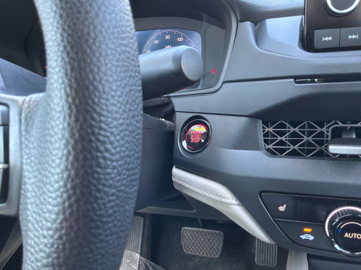 Honda Accord photo 18