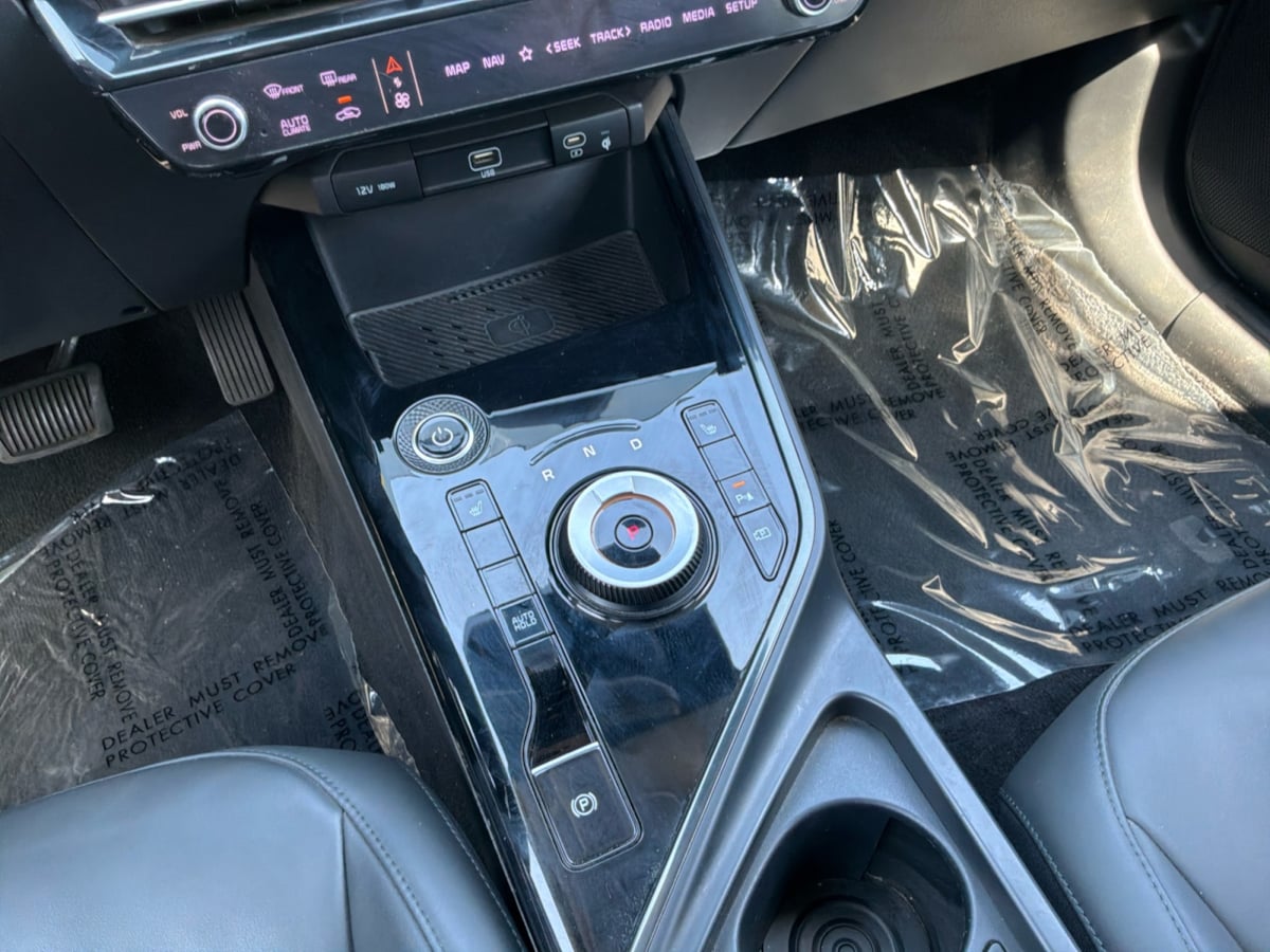 Kia Niro photo 16